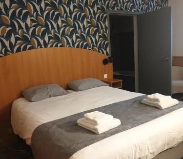 Lanvollon Hotel | Logis Hôtel Restaurant Les Fontaines