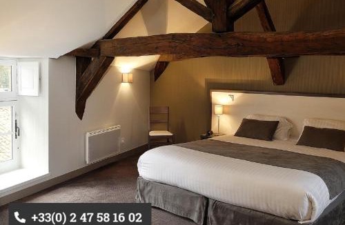 Richelieu Hotel | Logis Hôtel Restaurant Le Puits Doré