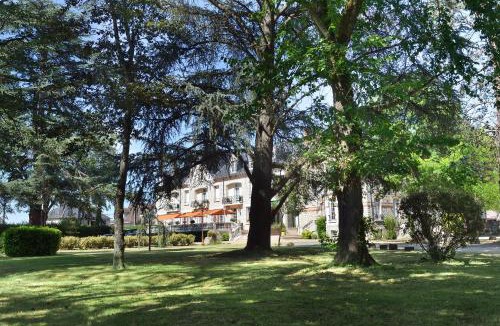 Salbris Hotel | Logis Hôtel Restaurant Le Parc