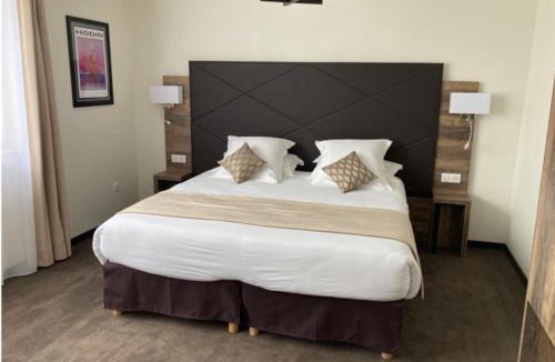 Cambrai Hotel | Logis Hôtel & Restaurant - Le Mouton Blanc