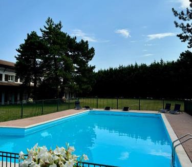 Vendin-le-Vieil Hotel | LOGIS Hôtel & Restaurant - LENSOTEL
