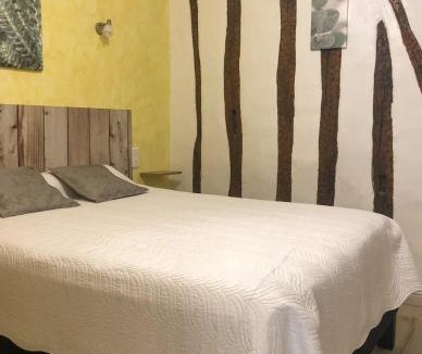 Mirande Hotel | Logis Hôtel Restaurant Métropole