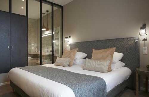 Langon Hotel | Logis Hôtel - Restaurant Maison Claude Darroze