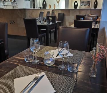 Lamarche-sur-Saone Hotel | Logis Hôtel -Spa-Restaurant Le Saint Antoine