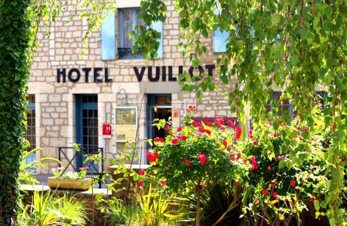 Cuiseaux Hotel | Logis Hôtel Vuillot