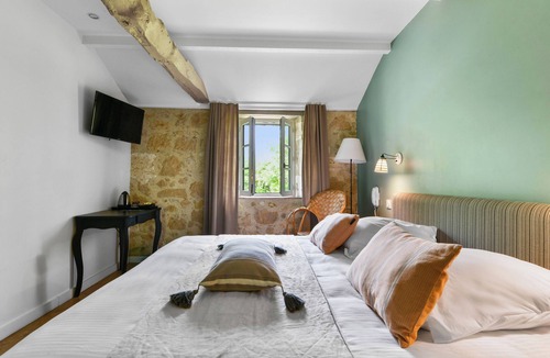Maignaut-Tauzia Hotel | Logis Hôtels - Hôtel et Restaurant La Ferme de Flaran