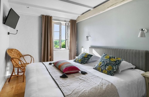 Maignaut-Tauzia Hotel | Logis Hôtels - Hôtel et Restaurant La Ferme de Flaran