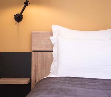 Moncoutant Hotel | Logis hôtels Le Saint Pierre