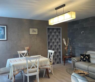 Issoudun Hotel | Logis Hôtels Restaurant Les 3 Rois