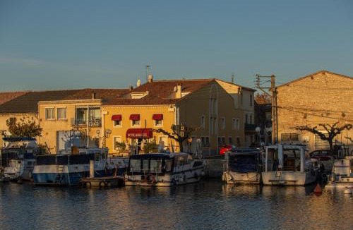 Saint-Gilles Hotel | Logis Heraclee