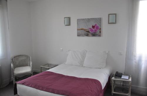 Perros-Guirec Hotel | Logis Hermitage