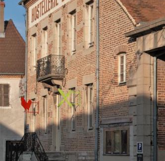 Saint-Germain-du-Bois Hotel | Logis Hostellerie Bressane