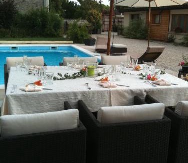 Colombey-les-deux-Eglises Hotel | Logis Hotel La Grange Du Relais