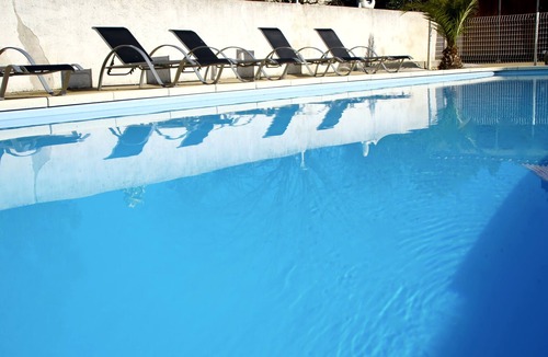 Saint-Martin-d'Ardeche Hotel | Logis Hotel Bellevue
