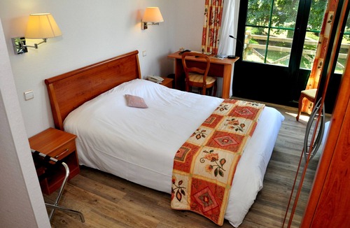 Moulay Hotel | Logis Hotel Beau Rivage