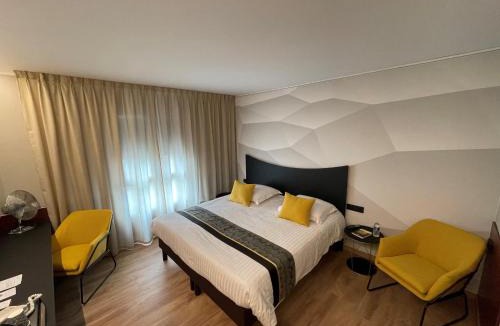 Downtown Hotel | Logis Hotel Center