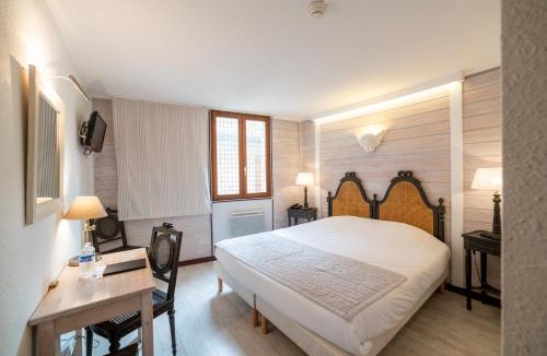 Embrun Hotel | Logis - Hotel De La Mairie