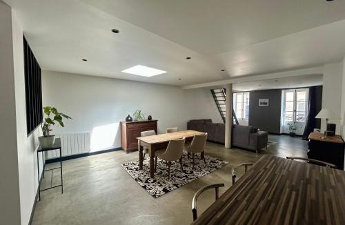 Laval Hotel | Logis Hotel du Maine