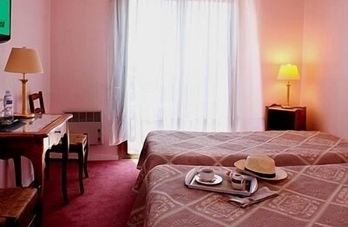 Saint-Vallier-de-Thiey Hotel | Logis Hotel Le Relais Imperial