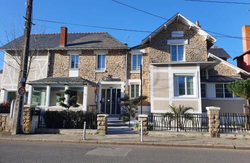 La Baule-Escoublac Hotel | Logis Hotel La Closerie
