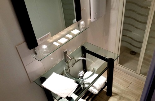 Coings Hotel | Logis Hotel La Promenade