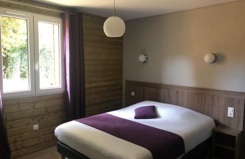 Bardouville Hotel | Logis Hotel Le Val Sarah