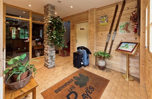 Villard-de-Lans Hotel | Logis Hotel Les Playes