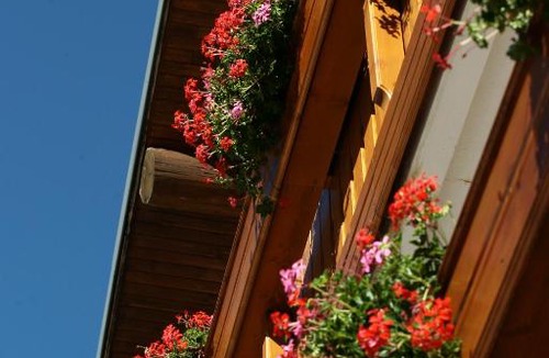 Villard-de-Lans Hotel | Logis Hotel Les Playes