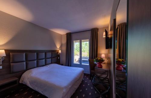 Villie-Morgon Hotel | Logis Hotel Noemys Morgon