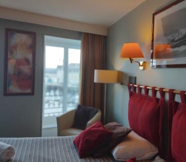 Cherbourg-en-Cotentin Hotel | Logis HOTEL RESTAURANT La Régence