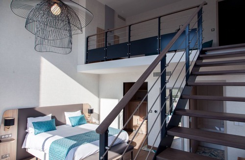 Deols Hotel | LOGIS HOTEL RELAIS SAINT JACQUES