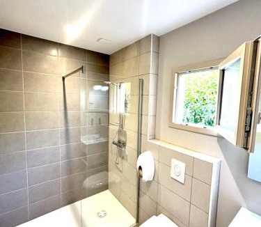 Saint-Cirgue Hotel | Logis Hotel Restaurant du Pont