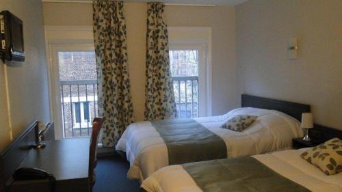 Blendecques Hotel | Logis Hotel & Restaurant - Le Saint Sébastien