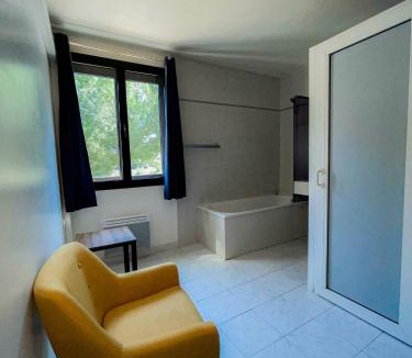 Bouc-Bel-Air Hotel | LOGIS HOTEL & RESTAURANT L'ETAPE Bouc Bel Air - Gardanne