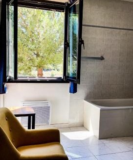 Bouc-Bel-Air Hotel | LOGIS HOTEL & RESTAURANT L'ETAPE Bouc Bel Air - Gardanne