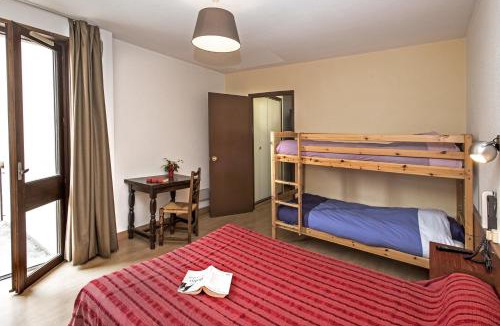 La Canourgue Hotel | Logis Hotel Restaurant Du Commerce