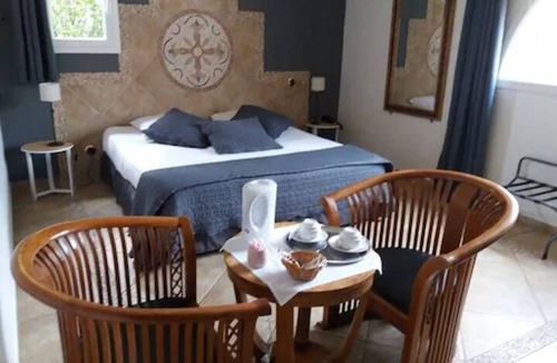 Cabestany Hotel | Logis Hotel Restaurant Les II Mas