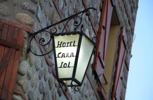 Elne Hotel | Logis Hotel Restaurant Le Cara Sol