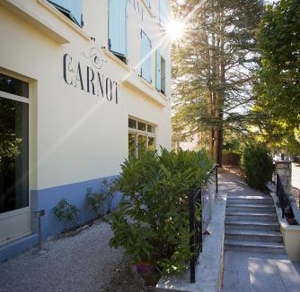 Die Hotel | Logis Hotel & Restaurant Le Carnot