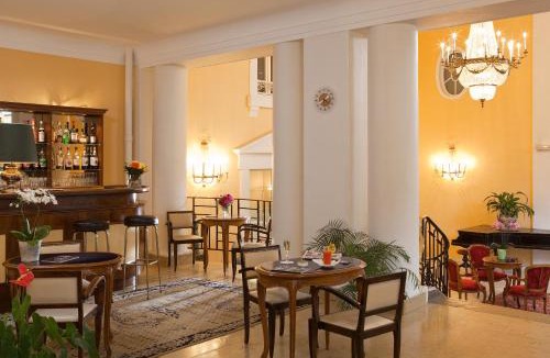 Chamalieres Hotel | Logis Hotel Royal Saint-Mart