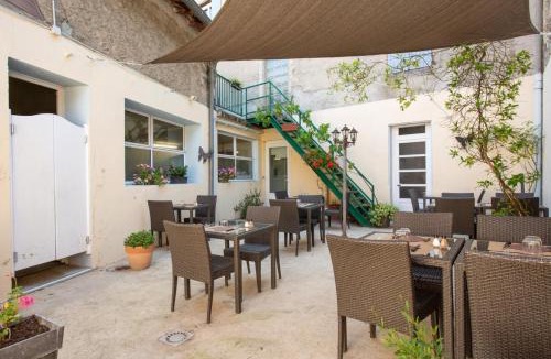 Mazamet Hotel | Logis Hotels - Hôtel Le Boulevard