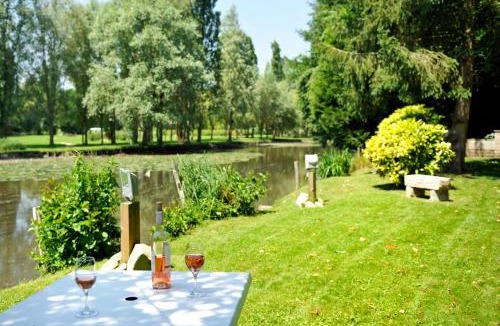 Cloyes-sur-le-Loir Hotel | Logis Hotels Restaurant le SAINT-JACQUES -Cloyes les 3 Rivieres