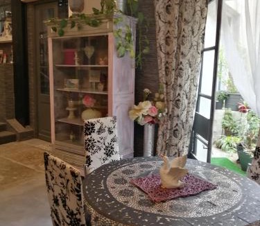 Bastide Saint-Louis Bed & Breakfast | Logis l'Estelvin chambres d'hôtes
