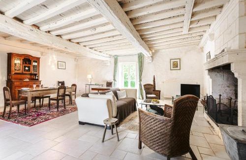 Saint-Laurent-de-la-Salle House | Logis La Tour - Gîte La Tour