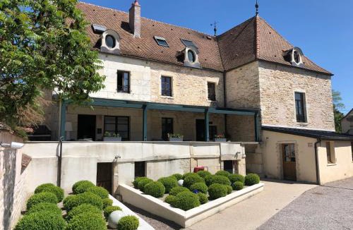 Arc-sur-Tille Hotel | Logis L'Hôtel D'Arc