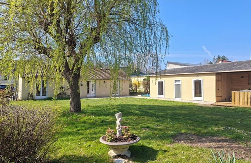 Quend House | Logis La Dunette Quend 3* House with Garden & Spa