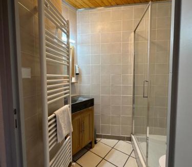 Saint-Maurice-en-Trieves Bed & Breakfast | Logis Le Chalet