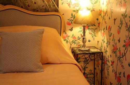 Bayeux Bed & Breakfast | Logis Les Remparts