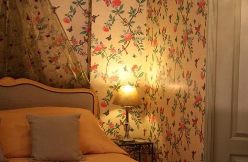 Bayeux Bed & Breakfast | Logis Les Remparts