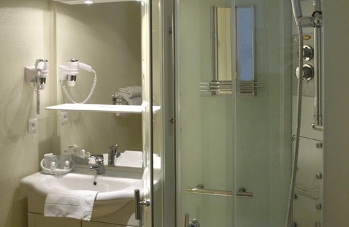 Thermal Hotel | LOGIS Midland